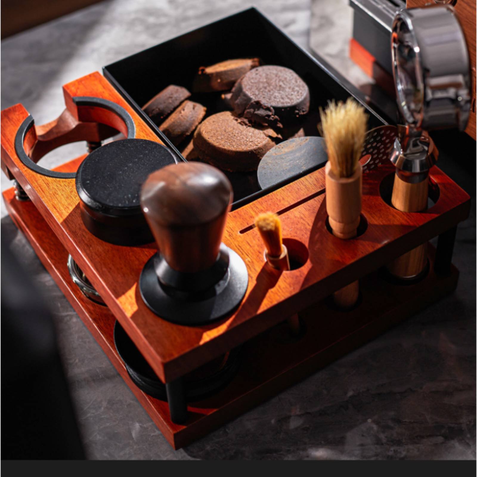 Wood Tamping Station Multi-Fun - Home Barista review and price